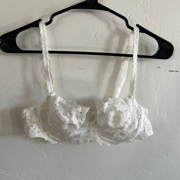 Oscar de la Renta Other - Vintage Oscar de la Renta bra | 36B